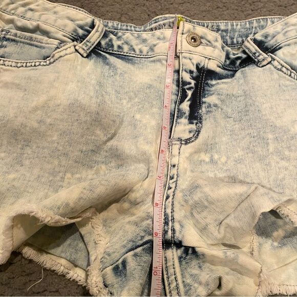 Arizona Acid Washed Shorts Size 15 Junior - Picture 5 of 12